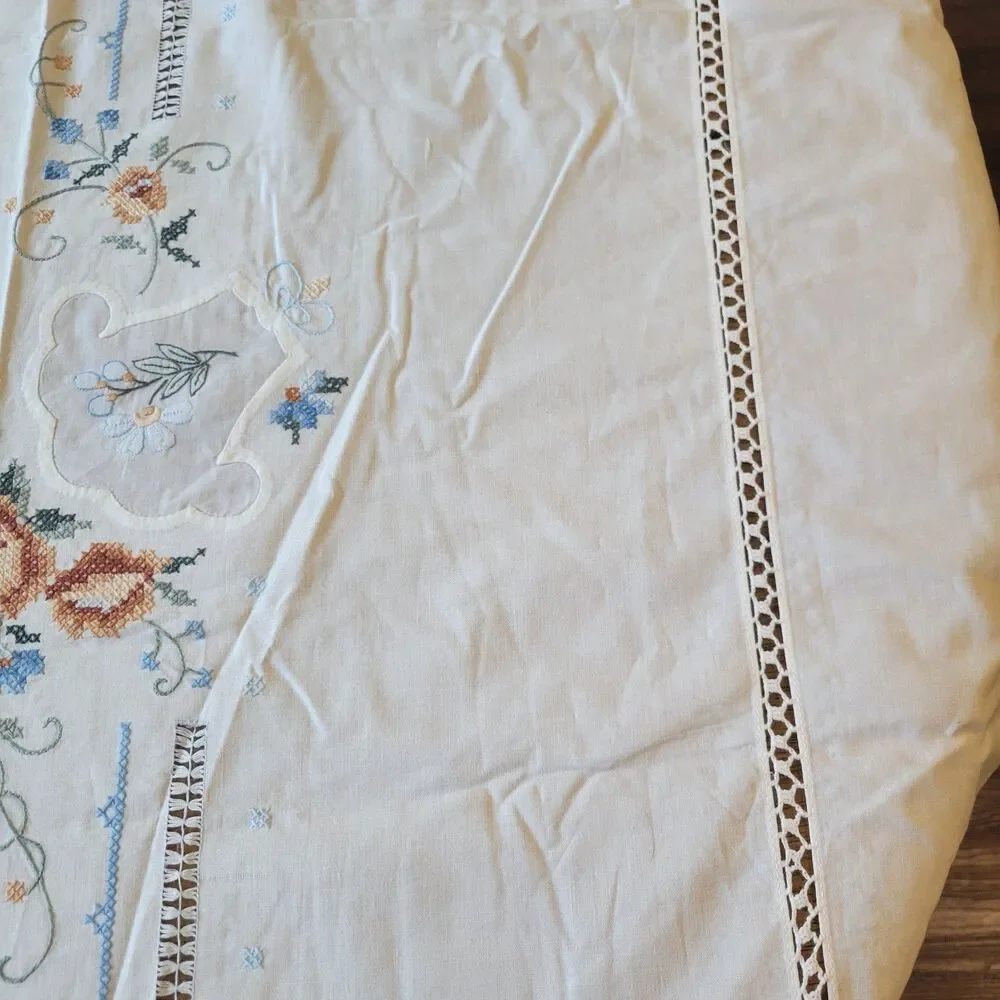 Unbranded this vintage